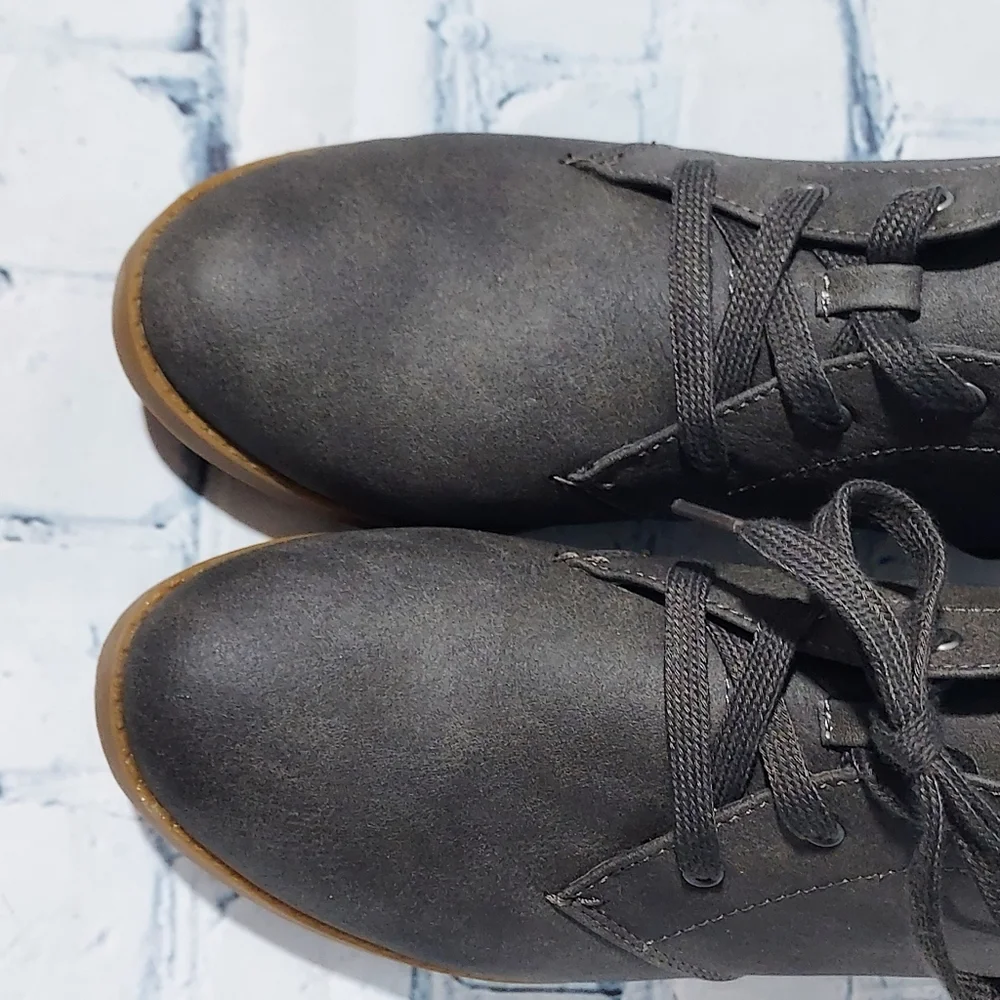 Very G Brown Ankle Boots 7.5 Womens City Minimalist Capsule